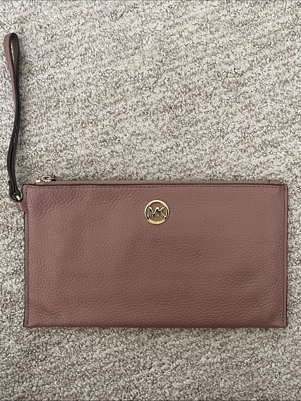 Michael Kors Pebbled Leather Wristlet Clutch in Mauve
